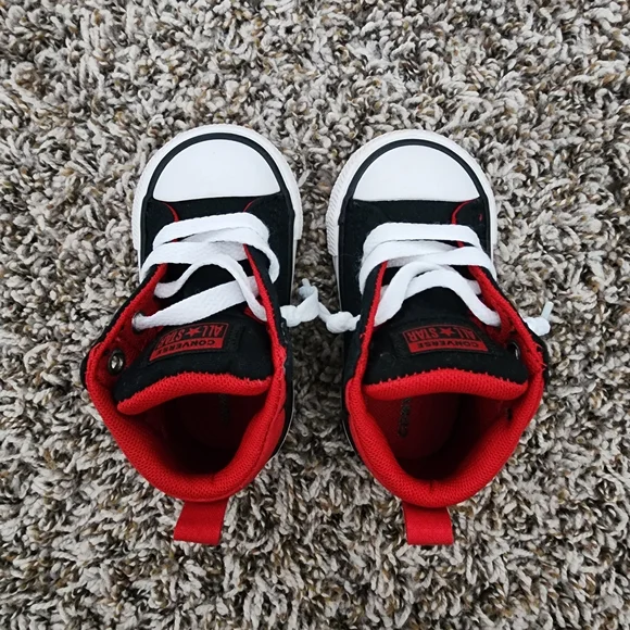 Baby Converse - Picture 2 of 7
